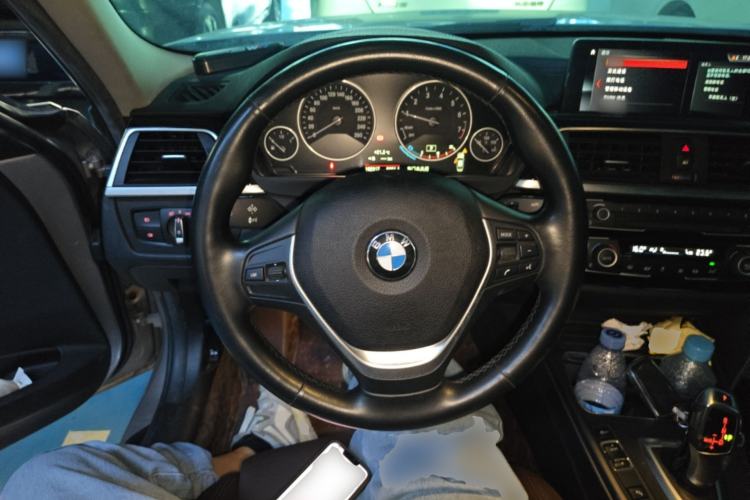 Used BMW 3 Series 2019 320Li Fashion Model Steering Wheel