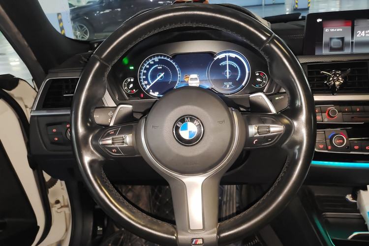 Used BMW 3 Series 2019 320i M Sport Night Edition Steering Wheel