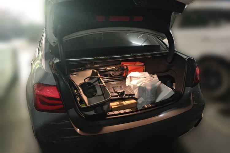 Used BMW 3 Series 2019 320i M Sport Package Trunk