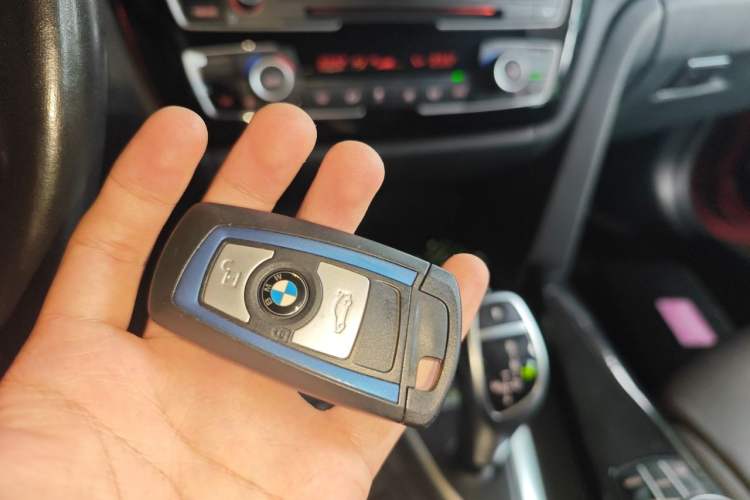 Used BMW 3 Series 2019 320Li M Sport Night Edition Vehicle Key