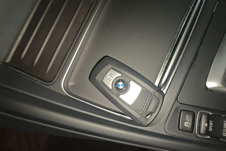 Used BMW 3 Series 2019 320Li Fashion Model Vehicle Key
