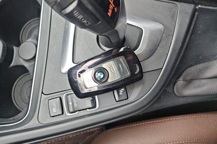 Used BMW 3 Series 2019 320Li Fashion Model Vehicle Key