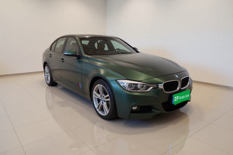 Used BMW 3 Series 2019 320i M Sport Package Exterior 2