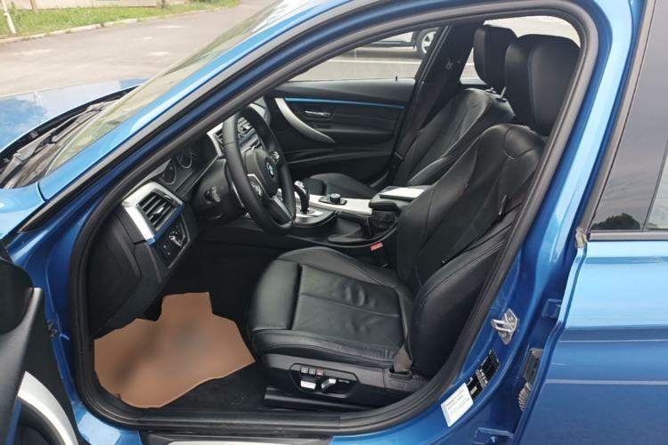 Used BMW 3 Series 2019 320i M Sport Package Left Front Seat