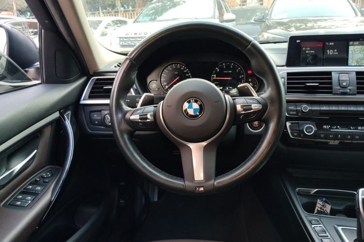 Used BMW 3 Series 2019 320Li M Sport Package Steering Wheel