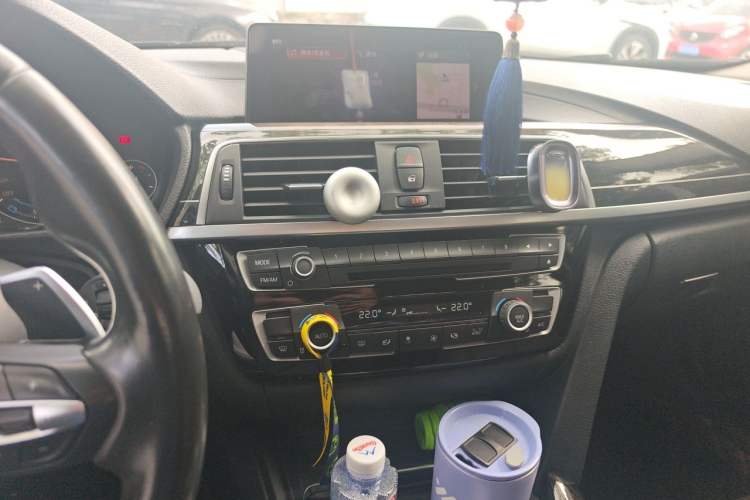 Used BMW 3 Series 2019 320Li M Sport Night Edition Audio And AC Panel