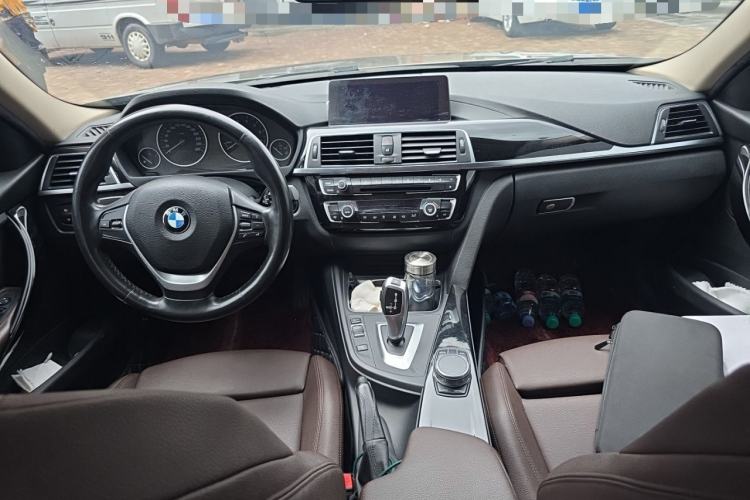 Used BMW 3 Series 2019 320Li Fashion Model Center Console