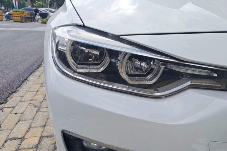 Used BMW 3 Series 2019 320Li Fashion Model Right Front Headlight