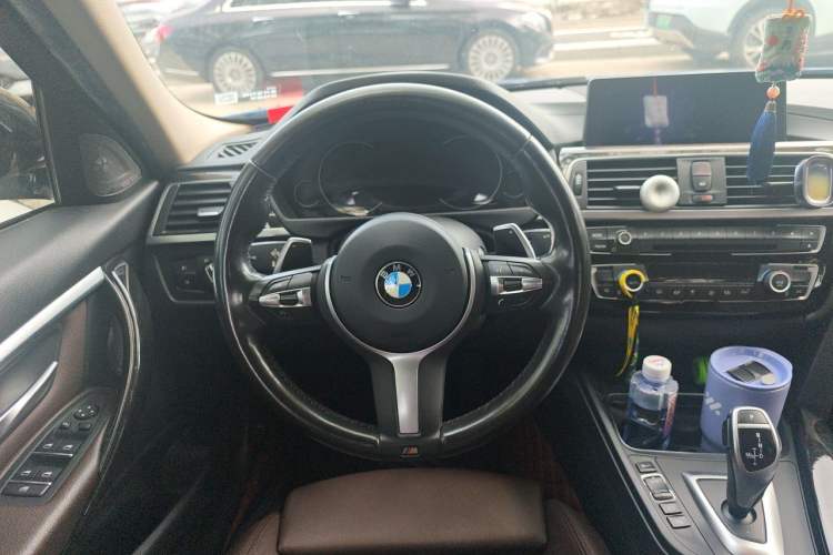 Used BMW 3 Series 2019 320Li M Sport Night Edition Steering Wheel