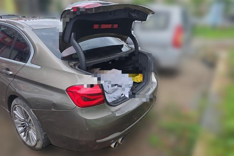 Used BMW 3 Series 2019 320Li Fashion Model Trunk