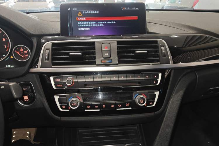 Used BMW 3 Series 2019 320Li Fashion Model Audio And AC Panel