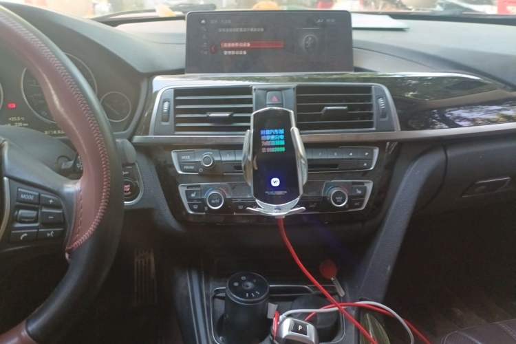 Used BMW 3 Series 2019 320Li Fashion Model Audio And AC Panel