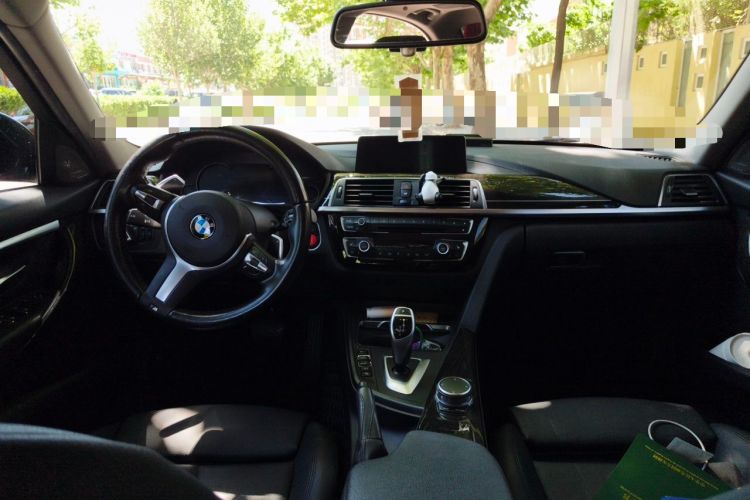 Used BMW 3 Series 2019 320Li M Sport Night Edition Center Console