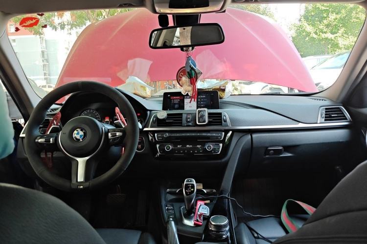 Used BMW 3 Series 2019 320Li M Luxury Package Center Console