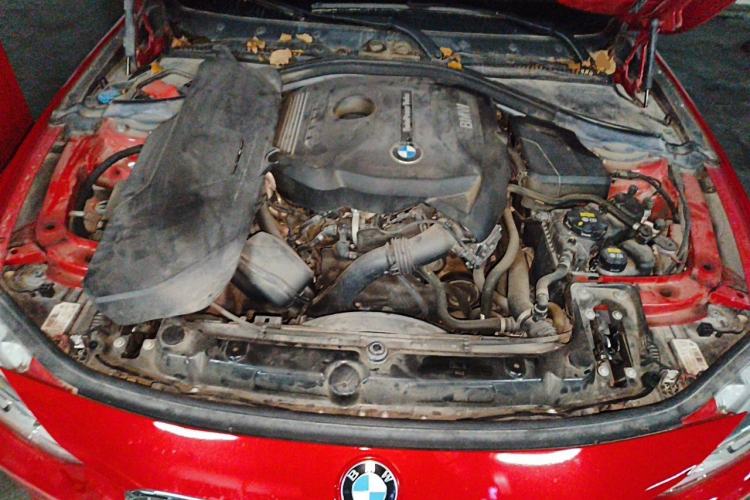 Used BMW 3 Series 2019 320Li Fashion Model Engine Bay