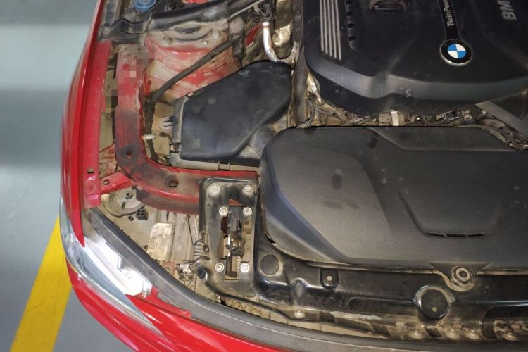 Used BMW 3 Series 2019 320Li M Sport Package Engine Bay Right