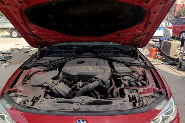 Used BMW 3 Series 2019 320Li Fashion Model Engine Bay