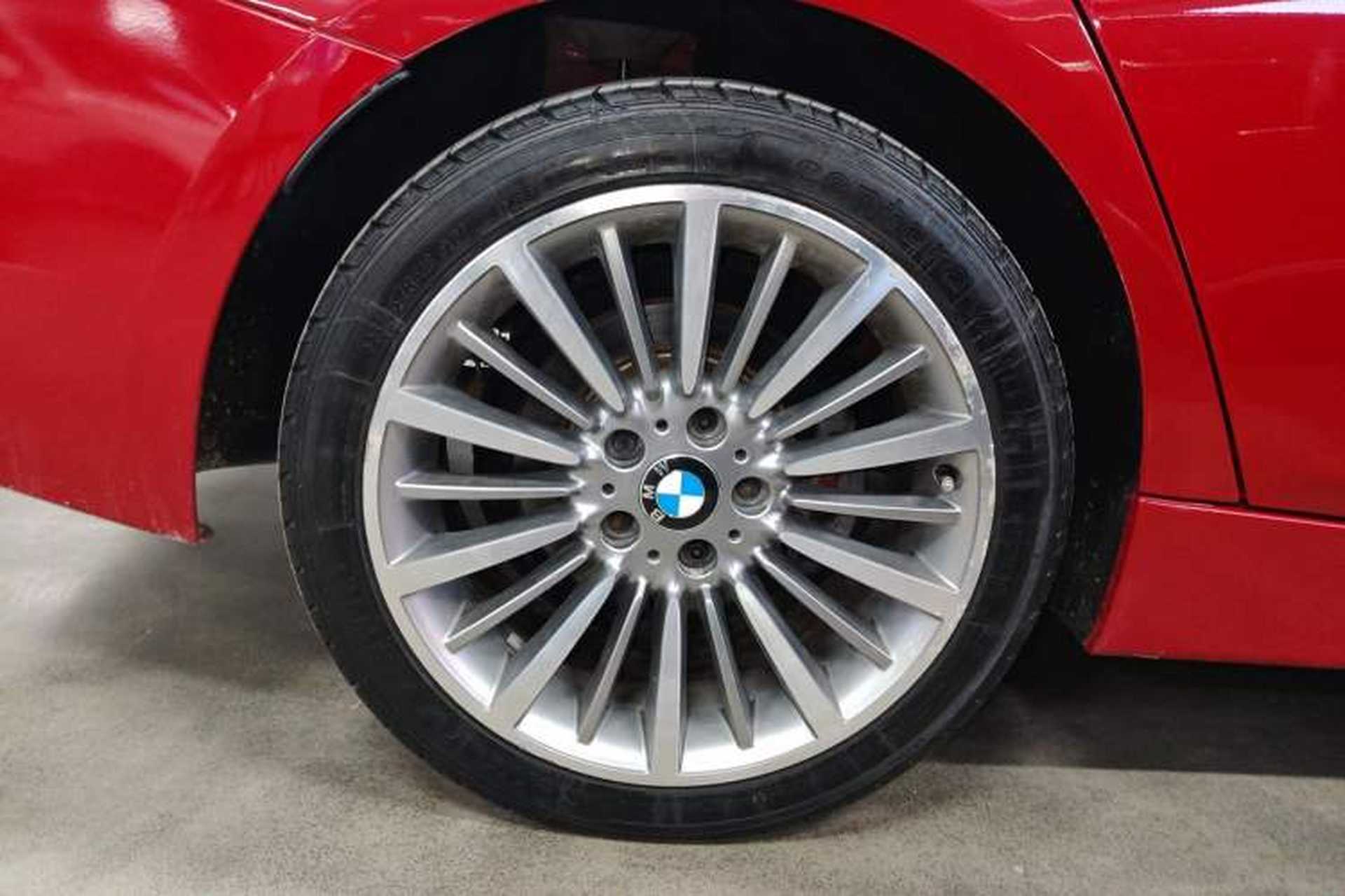 Used BMW 3 Series 2019 320Li Fashion Model Exterior 3
