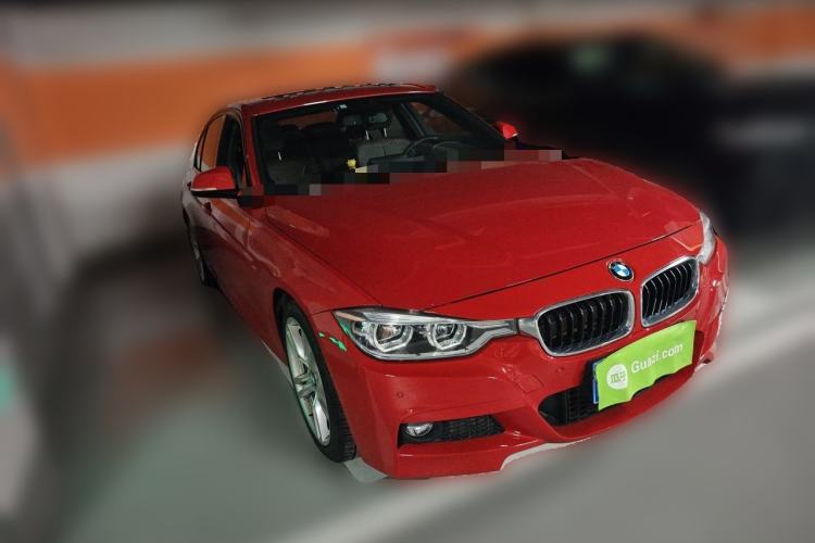 Used BMW 3 Series 2019 320i M Sport Package Front Right 45 Deg