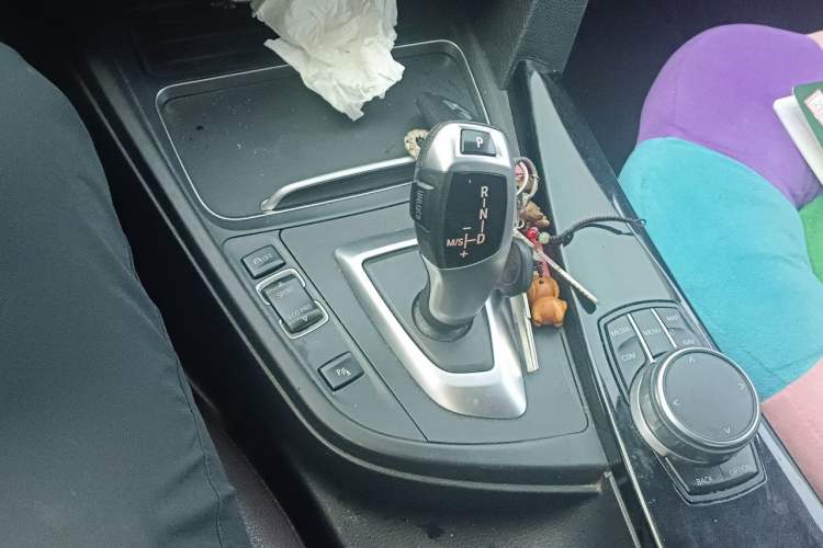Used BMW 3 Series 2019 320Li Fashion Model Gear Lever