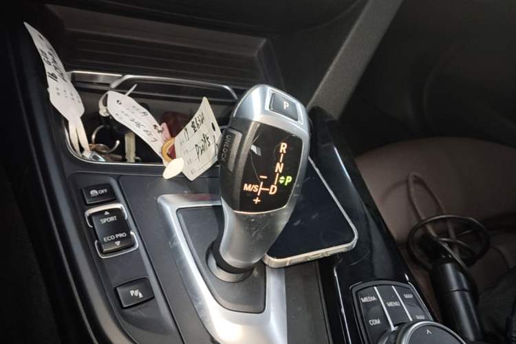 Used BMW 3 Series 2019 320Li Fashion Model Gear Lever