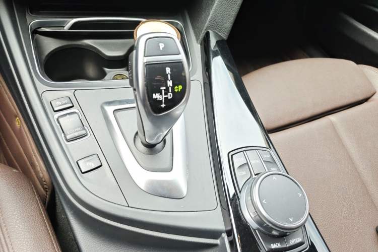 Used BMW 3 Series 2019 320Li M Luxury Package Gear Lever