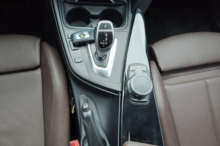 Used BMW 3 Series 2019 320Li M Sport Package Gear Lever