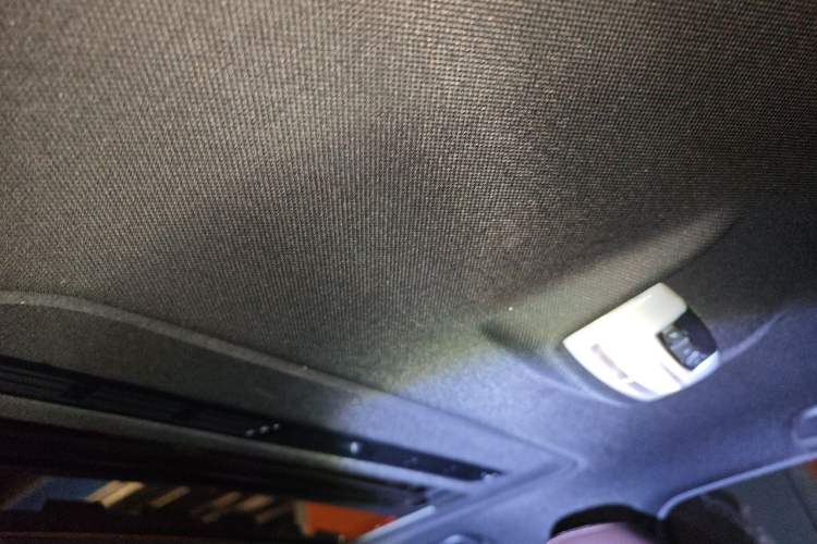 Used BMW 3 Series 2019 320i M Sport Package Headliner