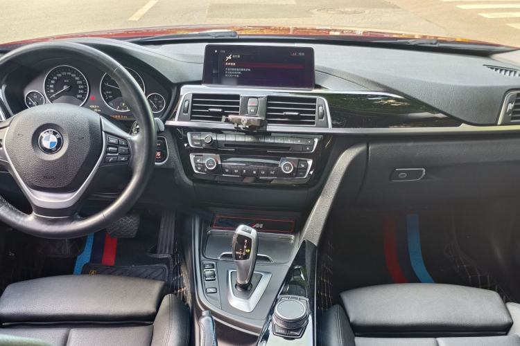 Used BMW 3 Series 2019 320Li Fashion Model Interior 1