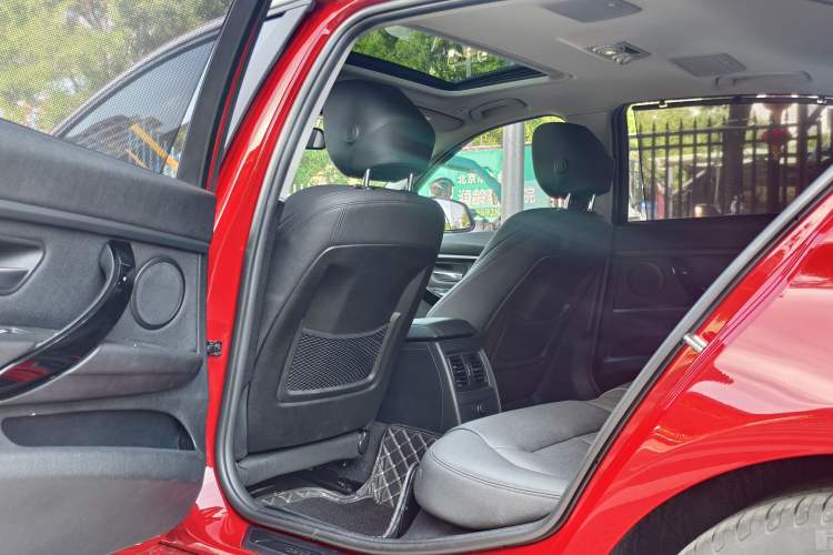Used BMW 3 Series 2019 320Li Fashion Model Interior 6