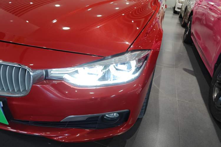 Used BMW 3 Series 2019 320Li Fashion Model Left Front Headlight