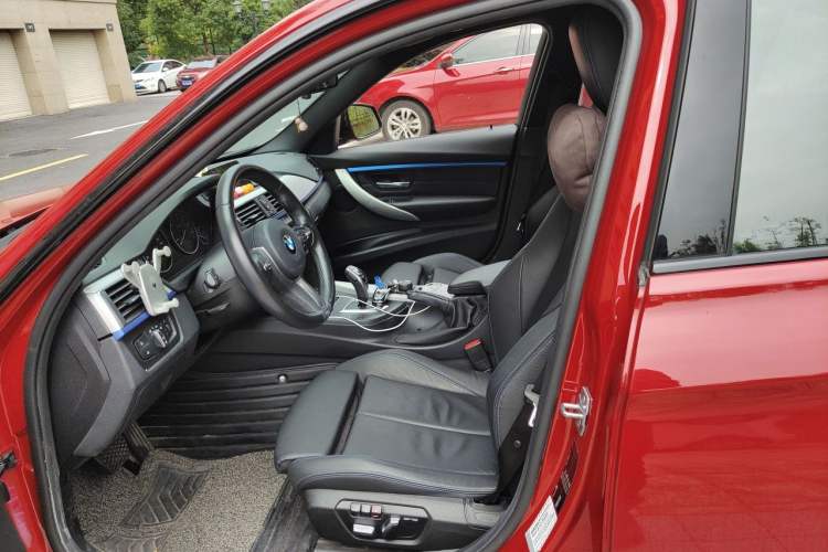 Used BMW 3 Series 2019 320i M Sport Package Left Front Seat