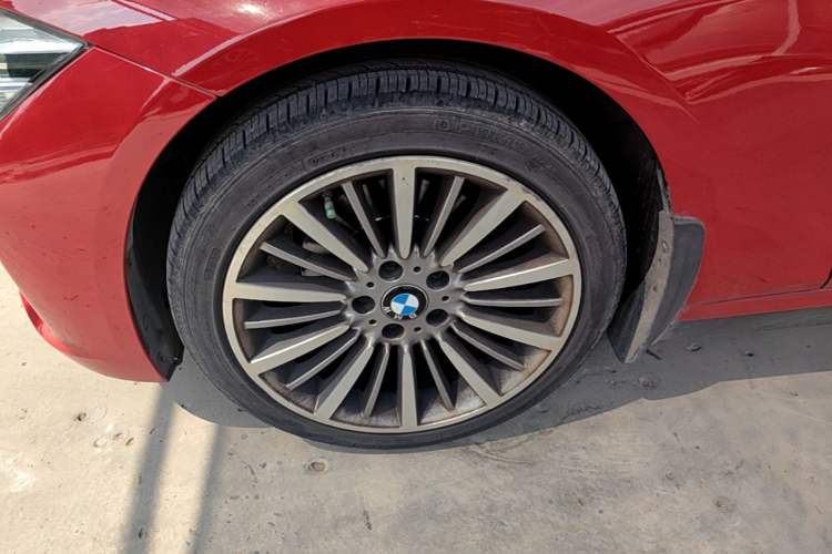 Used BMW 3 Series 2019 320Li Fashion Model Left Front Wheel Hub