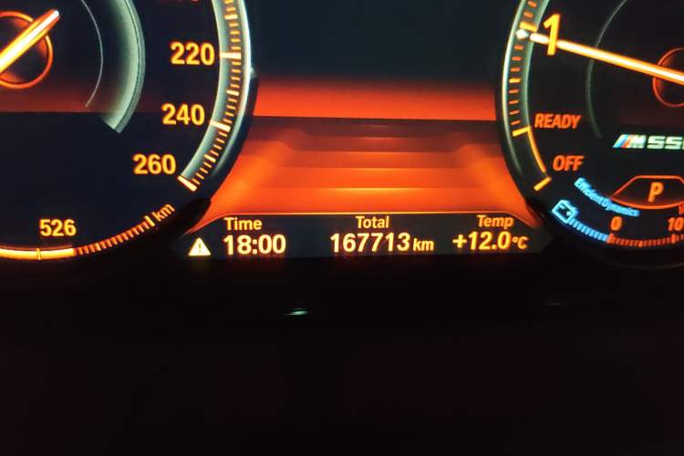 Used BMW 3 Series 2019 320Li M Sport Package Odometer Close Up