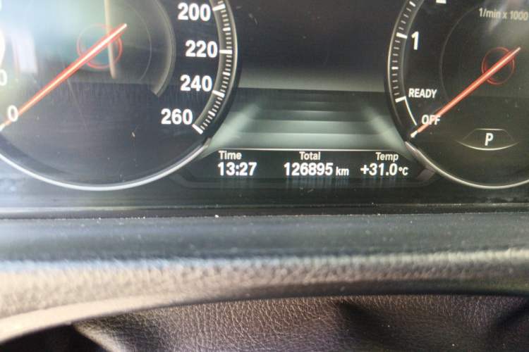 Used BMW 3 Series 2019 320Li M Sport Night Edition Odometer Close Up