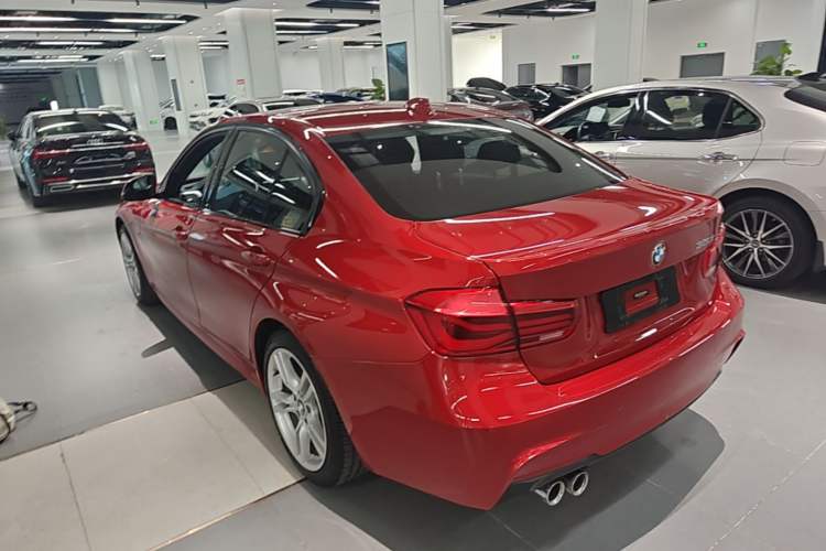 Used BMW 3 Series 2019 320i M Sport Package Rear Left 45 Deg