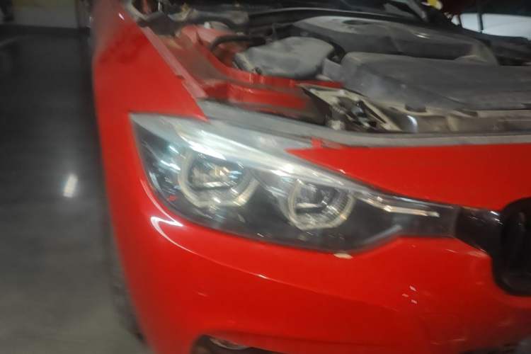 Used BMW 3 Series 2019 320i M Sport Night Edition Right Front Headlight
