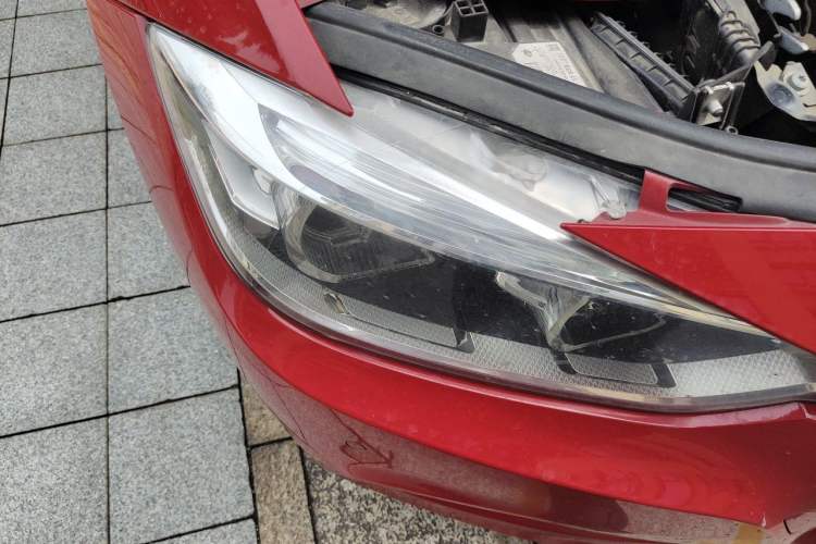 Used BMW 3 Series 2019 320i M Sport Package Right Front Headlight