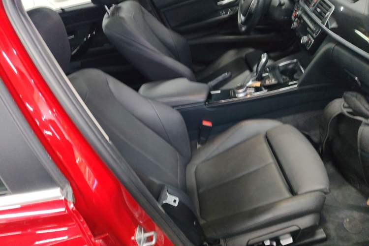 Used BMW 3 Series 2019 320Li Fashion Model Right Front Seat