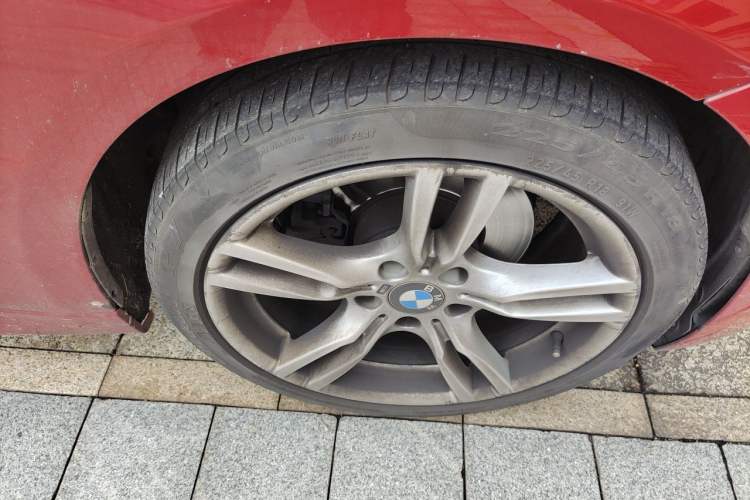 Used BMW 3 Series 2019 320i M Sport Package Right Front Wheel Hub