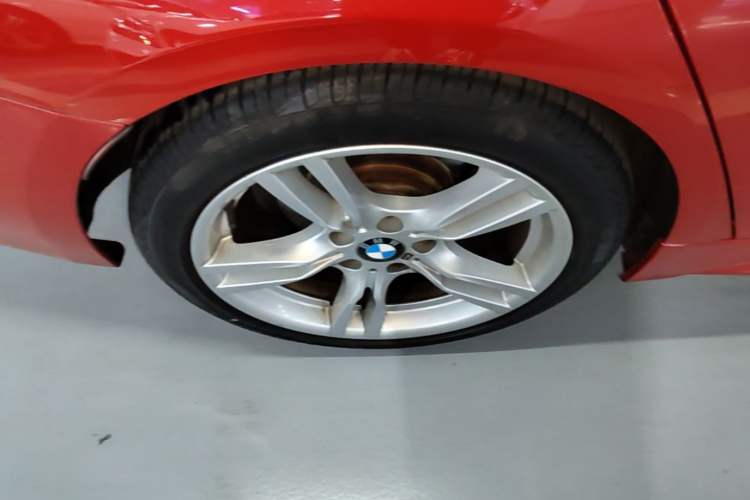 Used BMW 3 Series 2019 320i M Sport Package Right Rear Wheel Hub