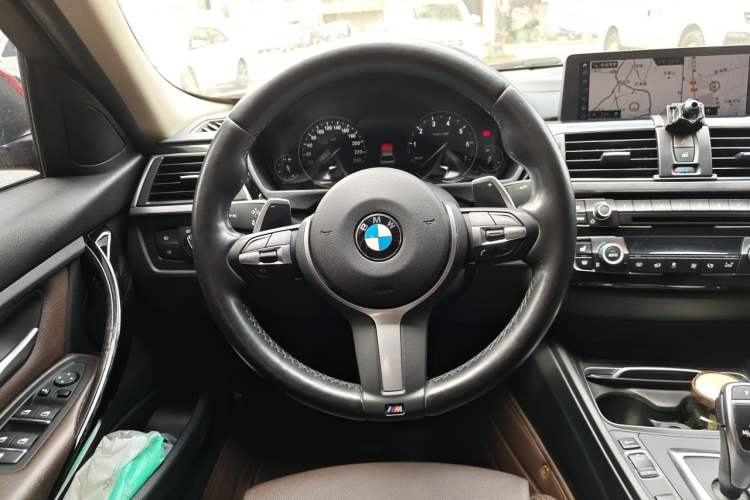 Used BMW 3 Series 2019 320Li M Luxury Package Steering Wheel