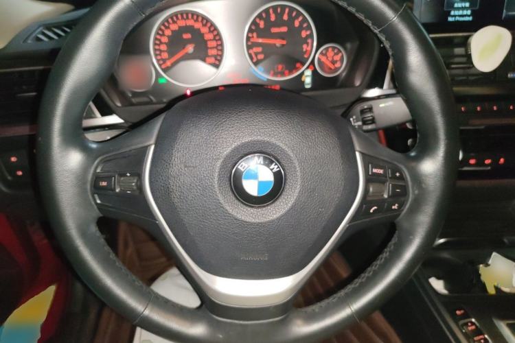 Used BMW 3 Series 2019 320Li Fashion Model Steering Wheel