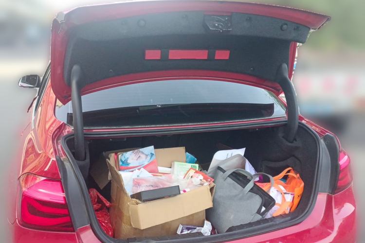 Used BMW 3 Series 2019 320Li Fashion Model Trunk