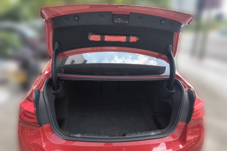 Used BMW 3 Series 2019 320Li Fashion Model Trunk