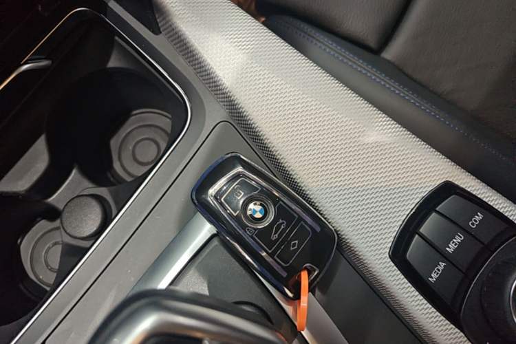 Used BMW 3 Series 2019 320i M Sport Package Vehicle Key