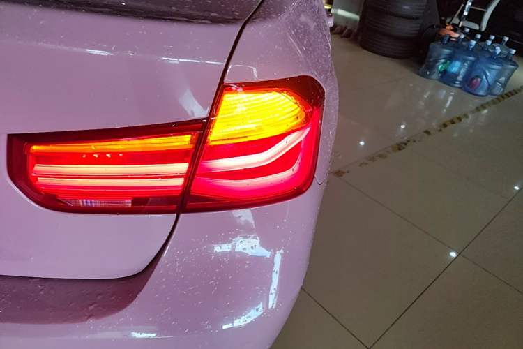 Used BMW 3 Series 2019 320Li M Sport Package Right Rear Taillight