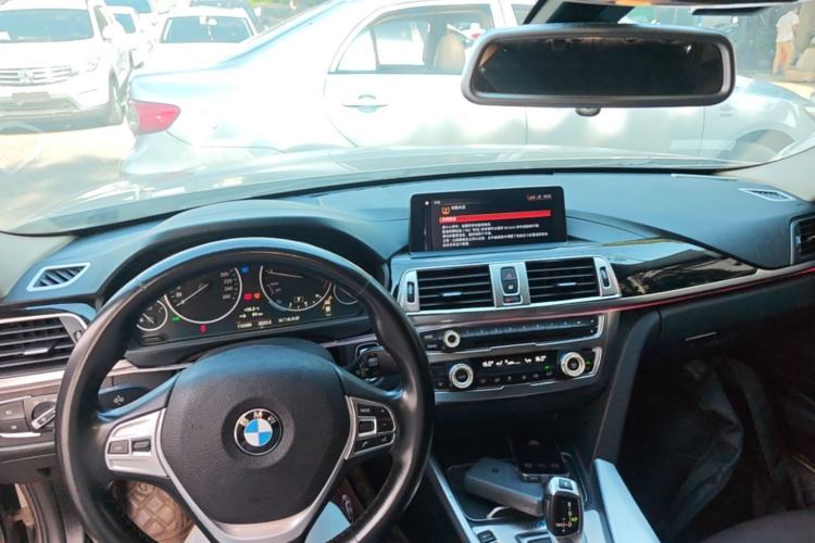 Used BMW 3 Series 2019 320Li Fashion Model Center Console