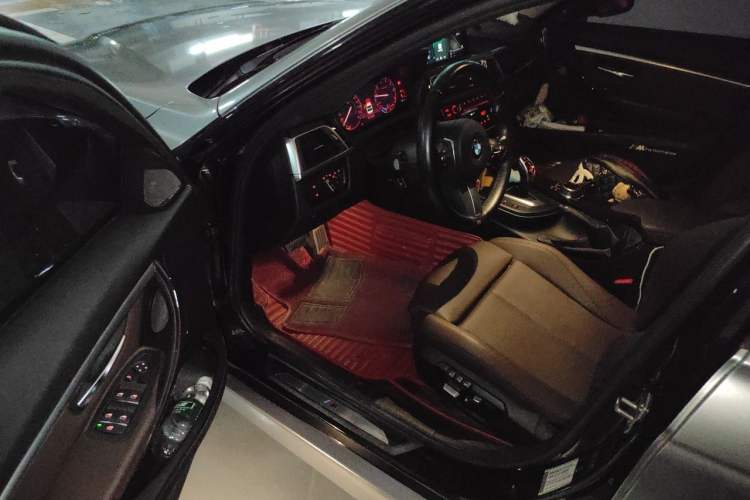 Used BMW 3 Series 2019 320Li M Sport Night Edition Driver Seat