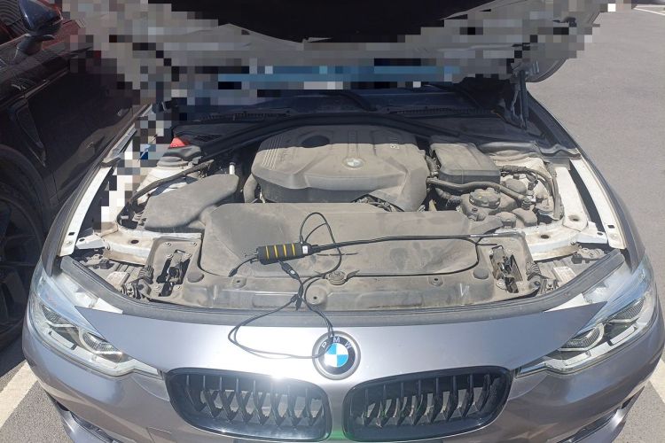 Used BMW 3 Series 2019 320Li xDrive Fashion Model Engine Bay